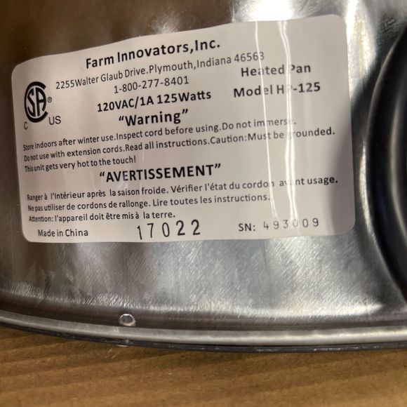 Farm Innovators HP-125 125W Heated Base for Metal Poultry Founts New Open Box - Picture 1 of 6